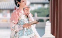 国产又色又爽又黄又免费的小说